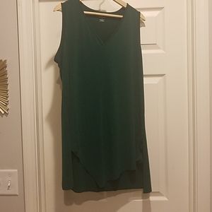 Womens emerald green sleeveless blouse